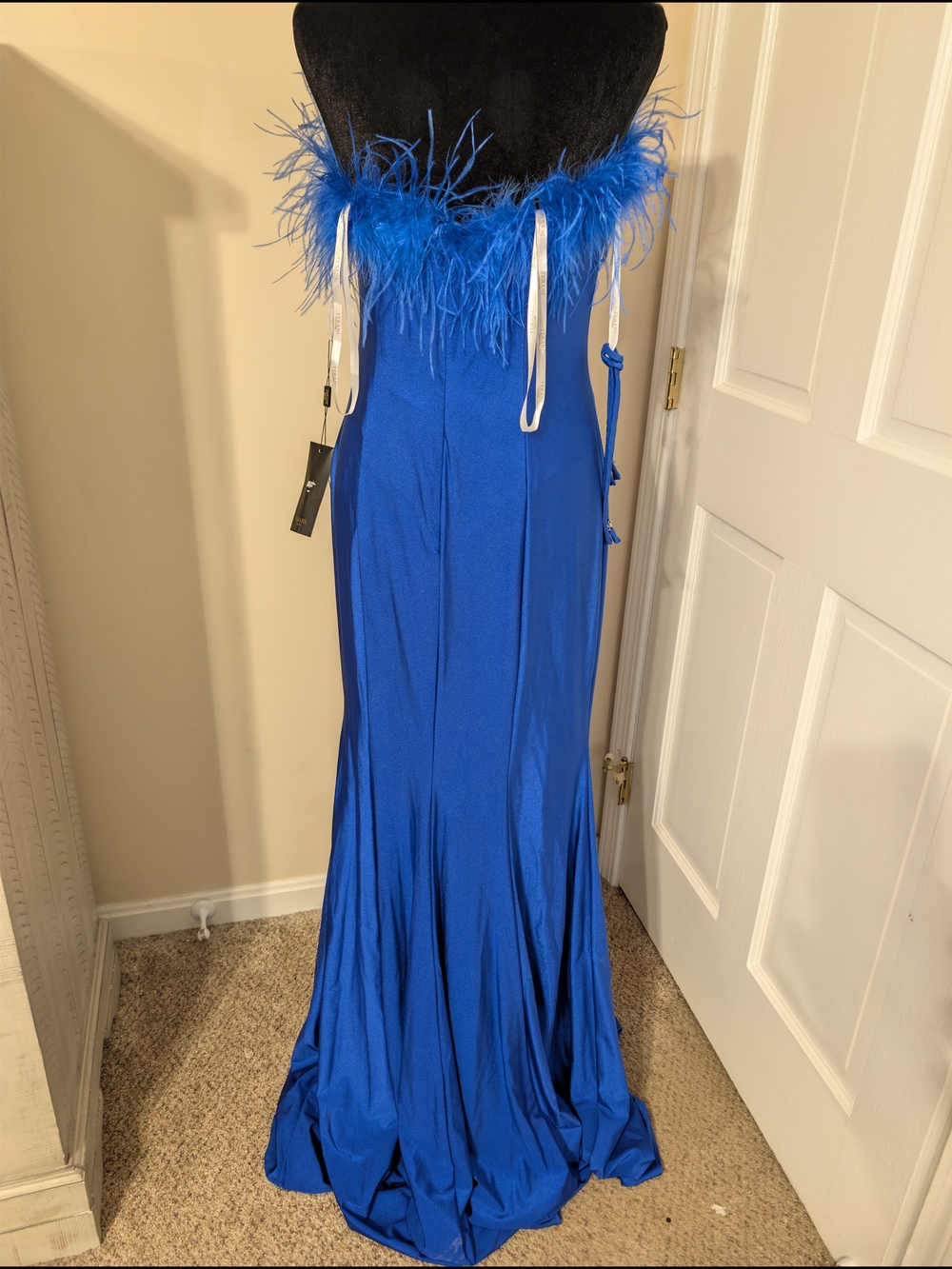 NWT Terani Couture 231P0067 Royal Blue Feather Trim Satin Mermaid Gown 6 $488 - Picture 4 of 6